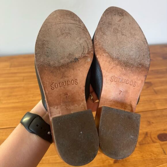 Soludos The Venetian Mule Slip On Flats Black Leather Round Toe Size 7 - Picture 4 of 6